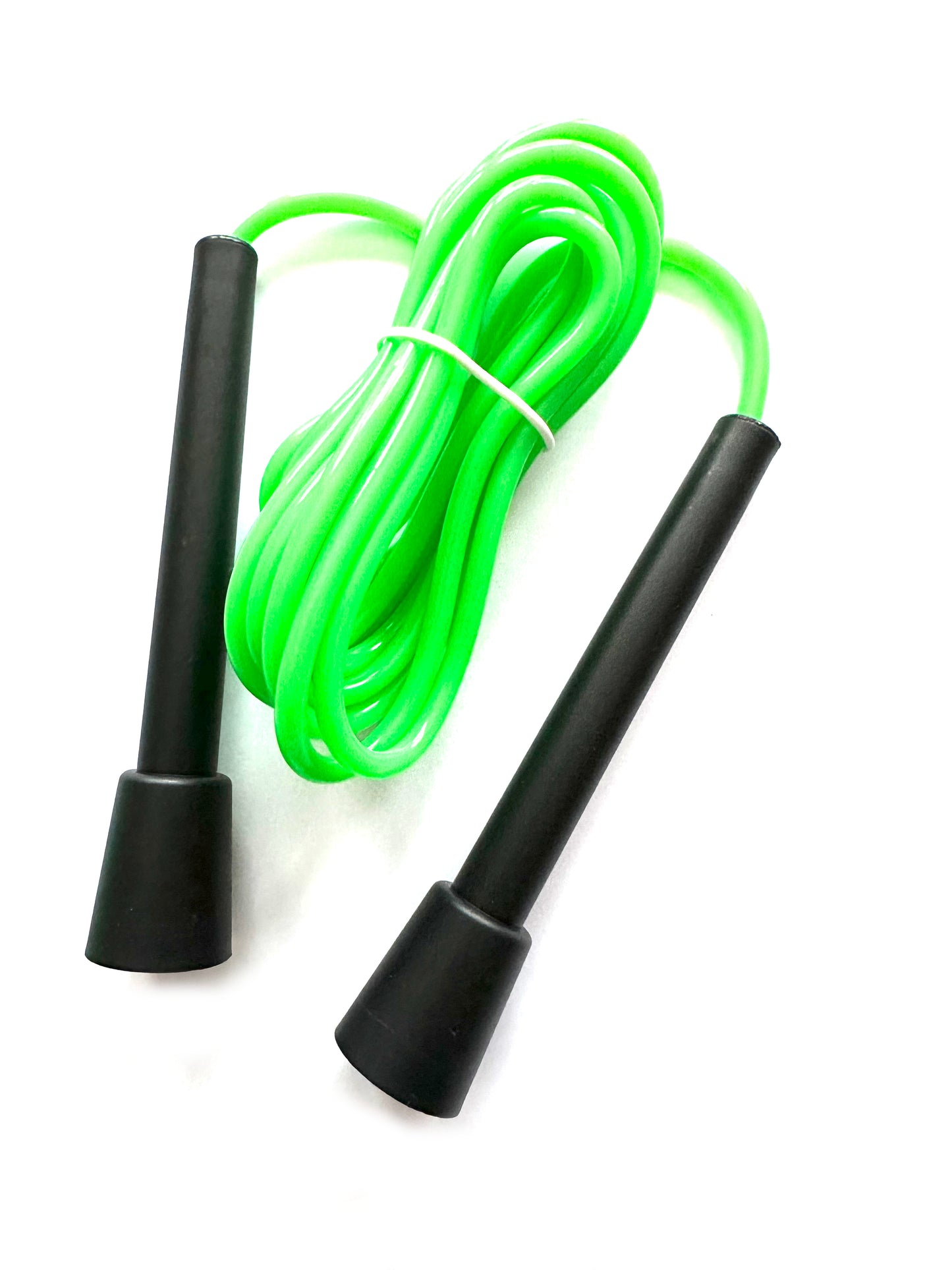 Standard-repet | Trasselfritt PVC hopprep i flera utföranden. Bra allround rep för nybörjare som proffs.
Specifikationer


Vikt: 100g

Längd på rep: 3m

Material: PVC / PP plast

Rep